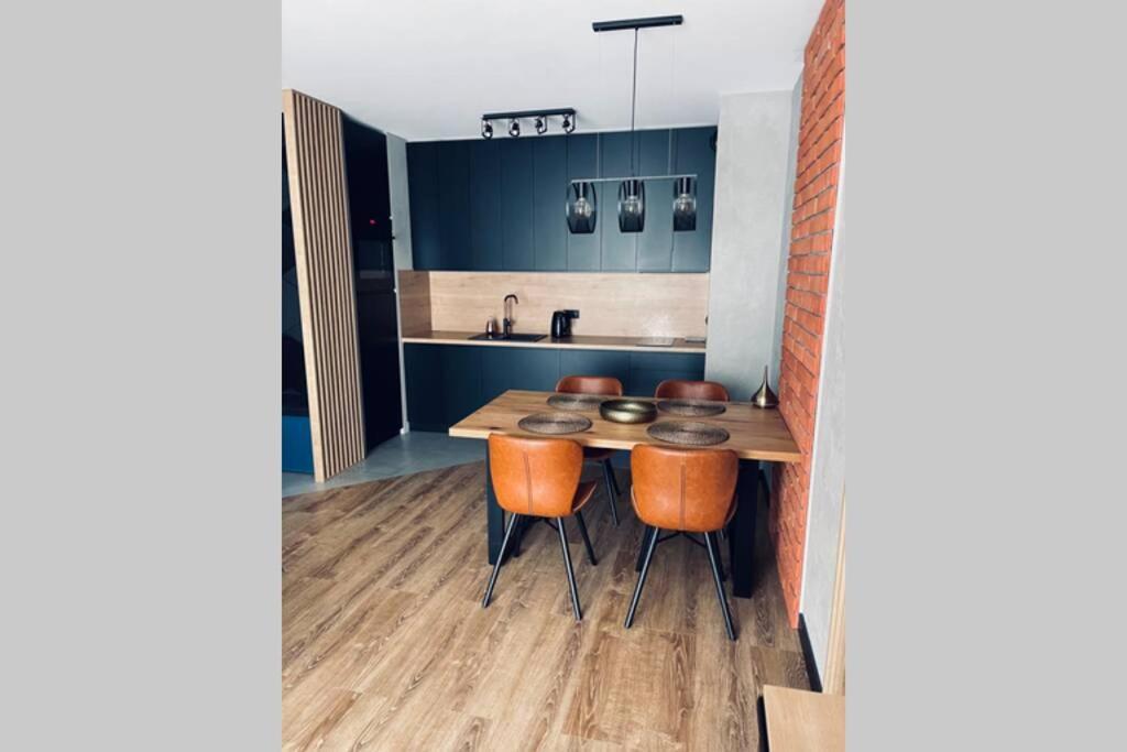 Apartament Apartament Manufaktura z bezpłatnym parkingiem Łódź Zewnętrze zdjęcie